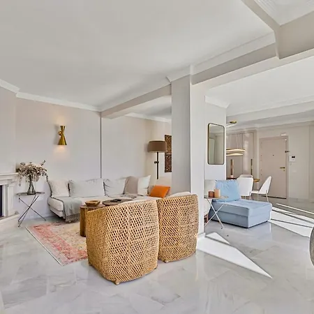 Heaven On Earth With Apartment
